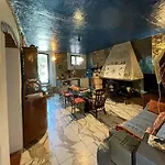 Borgo Medievale Di Poggio Pieve Relais, Food & Art 팜스테이 *