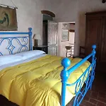Borgo Medievale Di Poggio Pieve Relais, Food & Art 팜스테이 *