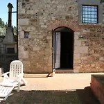 Borgo Medievale Di Poggio Pieve Relais, Food & Art 팜스테이 칼렌자노