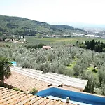 Borgo Medievale Di Poggio Pieve Relais, Food & Art * 칼렌자노