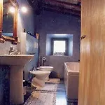 팜스테이 Borgo Medievale Di Poggio Pieve Relais, Food & Art