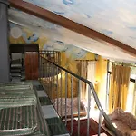 Borgo Medievale Di Poggio Pieve Relais, Food & Art *