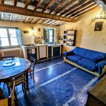 Borgo Medievale Di Poggio Pieve Relais, Food & Art Çiftlik konaklama Calenzano