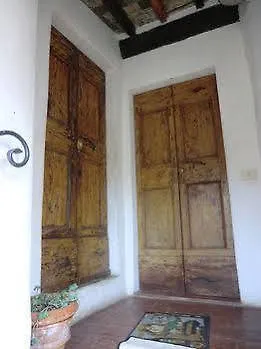 Çiftlik konaklama Borgo Medievale Di Poggio Pieve Relais, Food & Art Calenzano